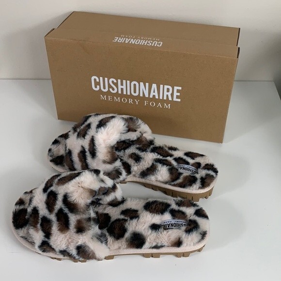 Cushionaire Sandal Women’s size 8 Mushi Light Leopard - Picture 1 of 6